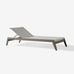 Harlyn Sun Lounger Sun Lounger -Andrew Martin Sale Store 152386 harlyn sun lounger angle2