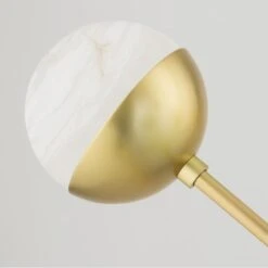 Saratoga Chandelier -Andrew Martin Sale Store 275195 saratoga wall light close up