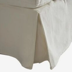 Strand Sofa -Andrew Martin Sale Store 276541 strand detail 4