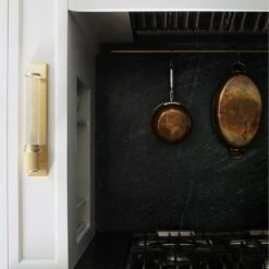 Shaw Wall Light -Andrew Martin Sale Store 337572 shaw wall light aged brass lifestyle